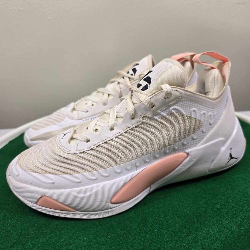 Jordan Luka 1 Basketball Shoes Mens 7 White Arctic/Orange DN1771-106
Logo Sports - Picture 2 of 12
